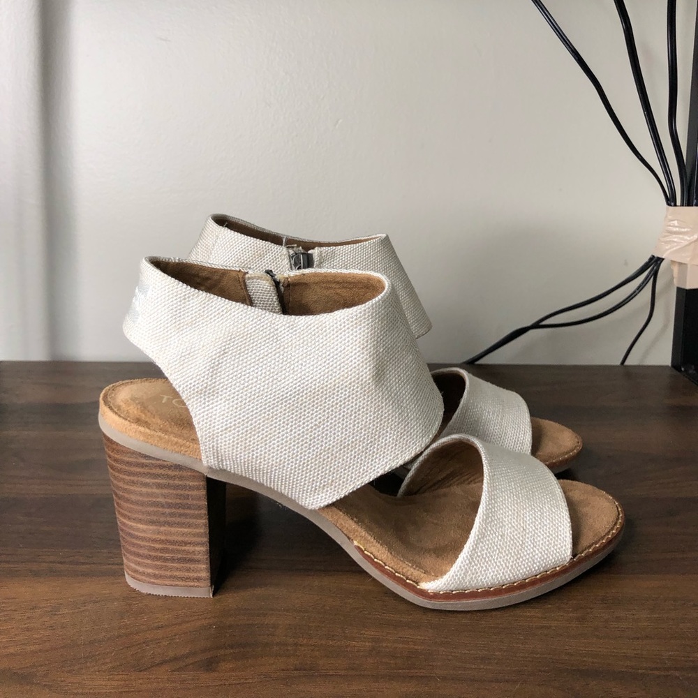 Toms Cream Sandals with Wooden Heel